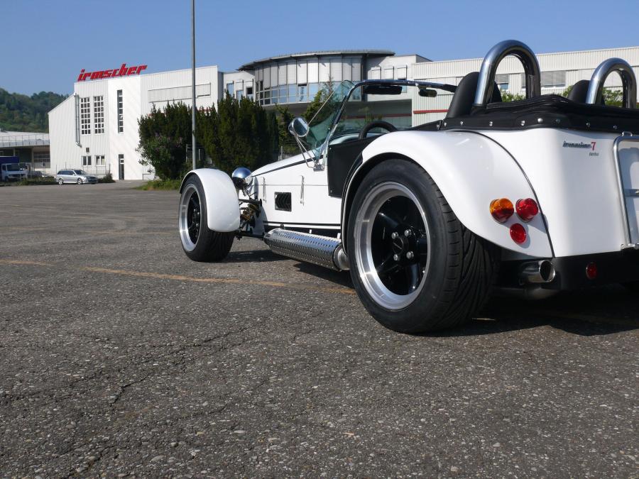Детали экстерьера Caterham Seven Turbo by Irmscher 2007 года  (фото 5 из 12)